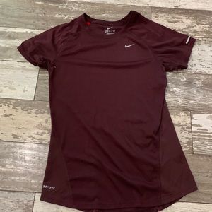 Nike dry fit miller top